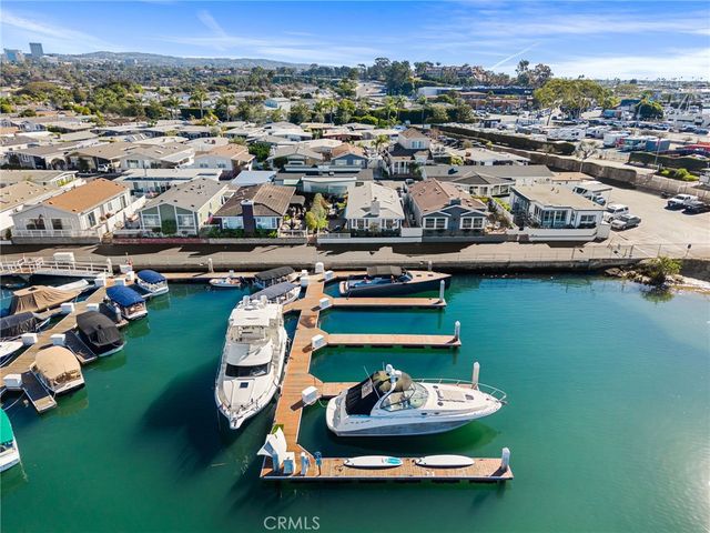 4 Saratoga, Newport Beach, CA 92660