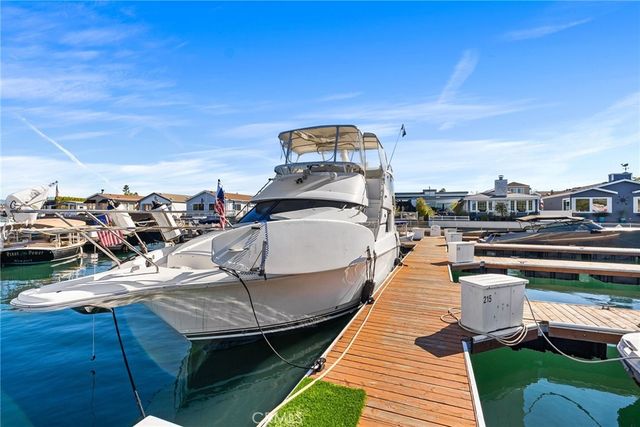 4 Saratoga, Newport Beach, CA 92660