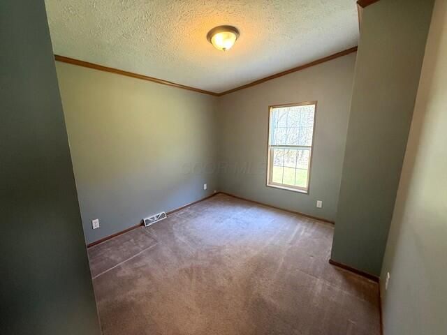 2654 Darlington Drive, Zanesville, OH 43701