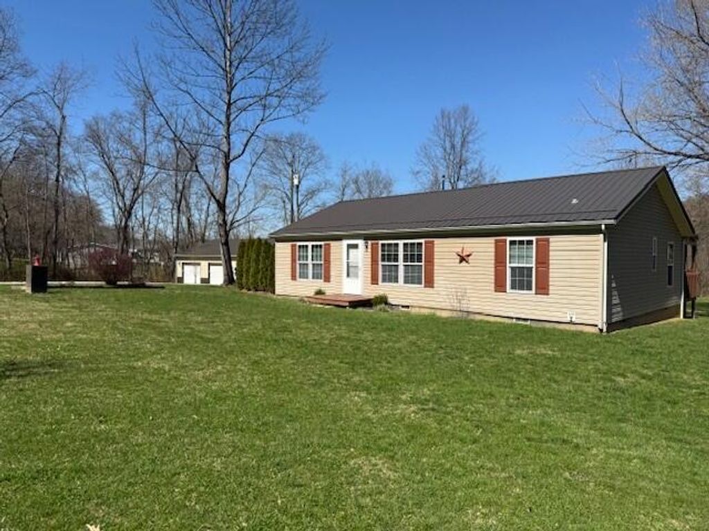 2654 Darlington Drive, Zanesville, OH 43701