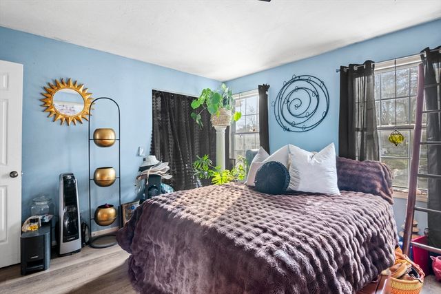 16 Ward Farm Circle, Worcester, MA 01602