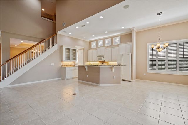 2464 LAUREL GLEN DRIVE, Lakeland, FL 33803