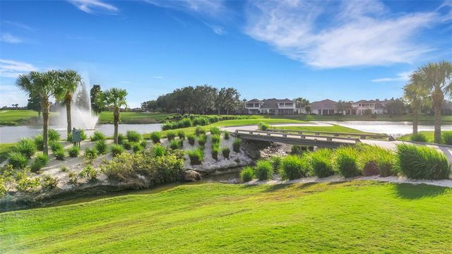 2464 LAUREL GLEN DRIVE, Lakeland, FL 33803