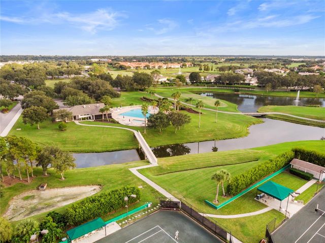 2464 LAUREL GLEN DRIVE, Lakeland, FL 33803