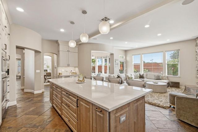 16830 Cabernet, Morgan Hill, CA 95037