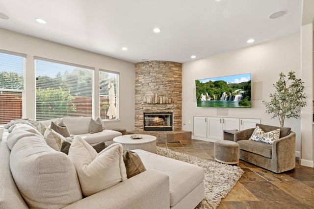 16830 Cabernet, Morgan Hill, CA 95037