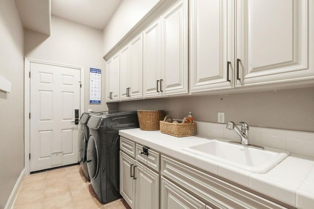 16830 Cabernet, Morgan Hill, CA 95037