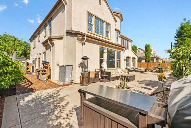 16830 Cabernet, Morgan Hill, CA 95037
