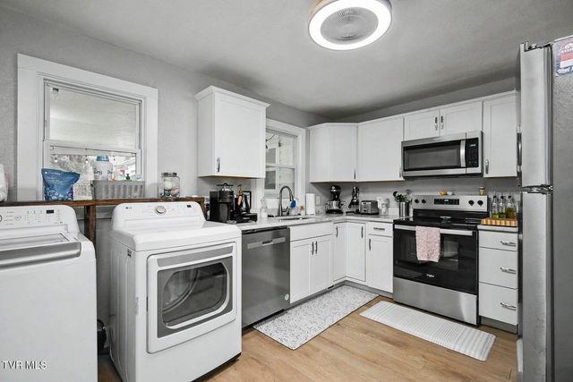 1009 Gibson Mill Road, Kingsport, TN 37660