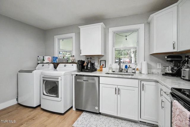 1009 Gibson Mill Road, Kingsport, TN 37660