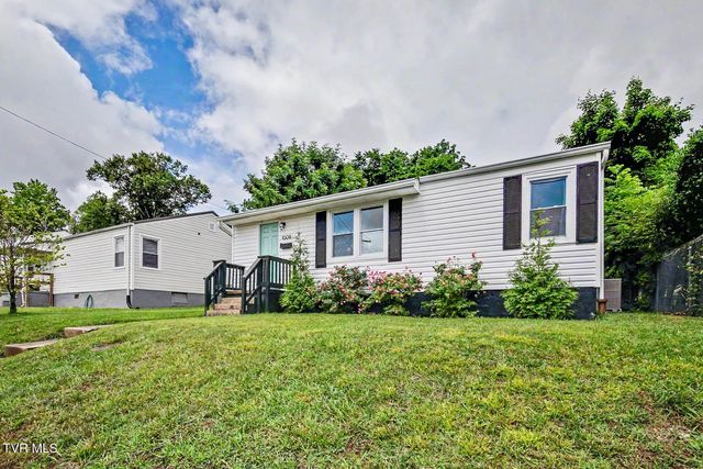 1009 Gibson Mill Road, Kingsport, TN 37660