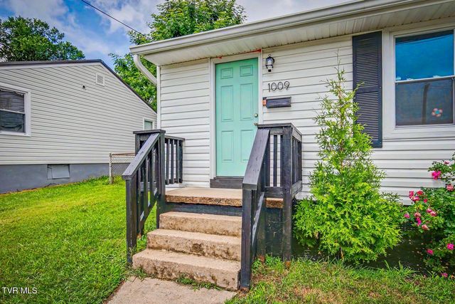 1009 Gibson Mill Road, Kingsport, TN 37660