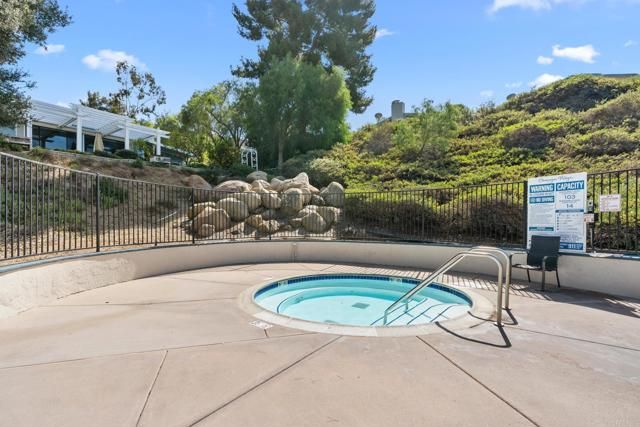 8975 Lawrence Welk Drive 409, Escondido, CA 92026