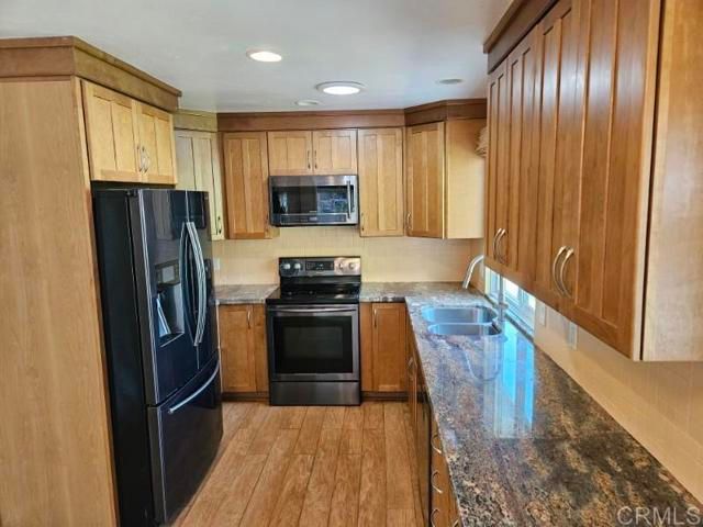 8975 Lawrence Welk Drive 409, Escondido, CA 92026