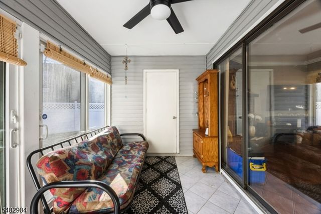 126 Leah Ct, South Brunswick Twp., NJ 08810