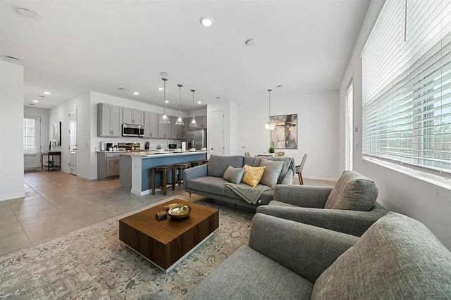 634 LONGBOAT DR DRIVE, Davenport, FL 33896