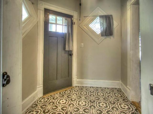 518 E Hamtramck Street, Mount Vernon, OH 43050