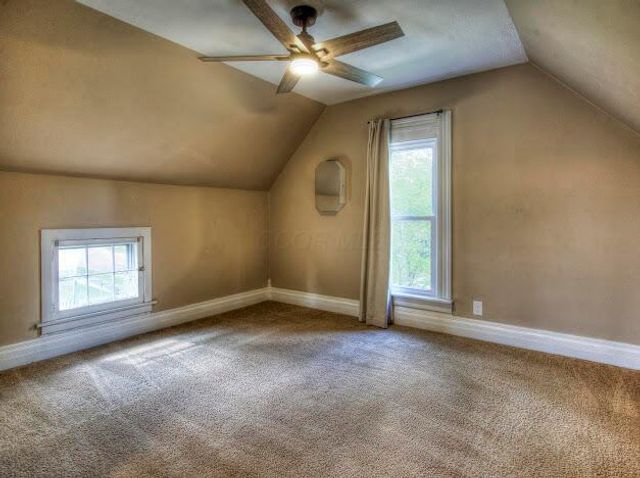 518 E Hamtramck Street, Mount Vernon, OH 43050