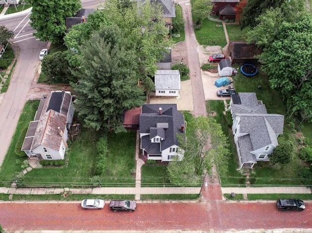 518 E Hamtramck Street, Mount Vernon, OH 43050