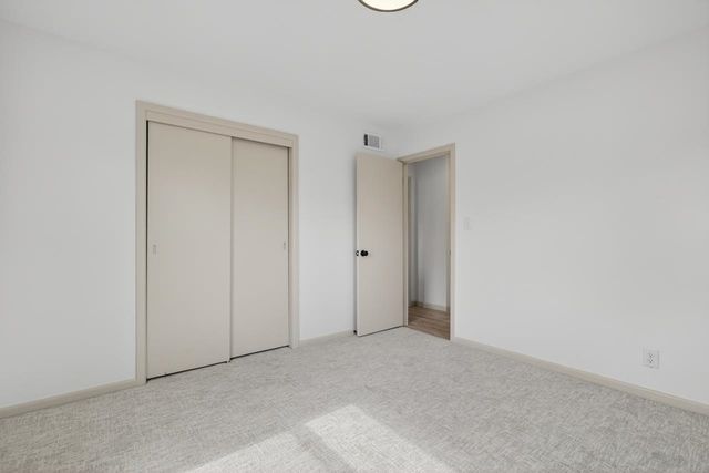 400 S Arapaho St, Wichita, KS 67209