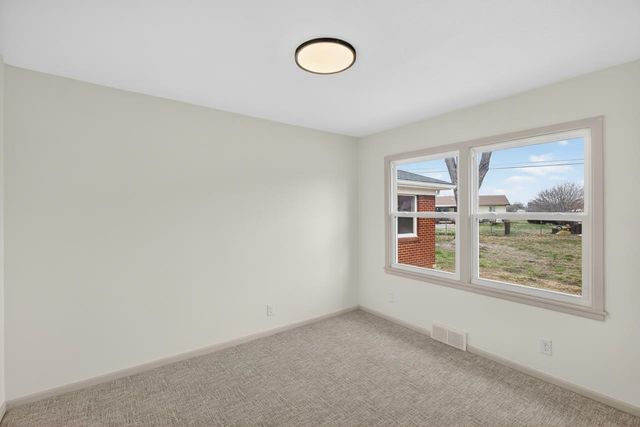 400 S Arapaho St, Wichita, KS 67209