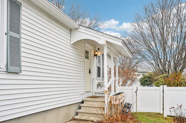 170 S Hall Street, Manchester, NH 03103