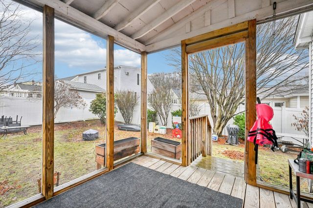 170 S Hall Street, Manchester, NH 03103