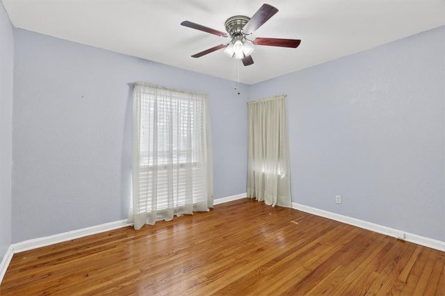 726 Harrison St, Corpus Christi, TX 78404