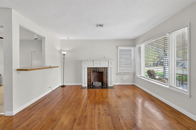 726 Harrison St, Corpus Christi, TX 78404