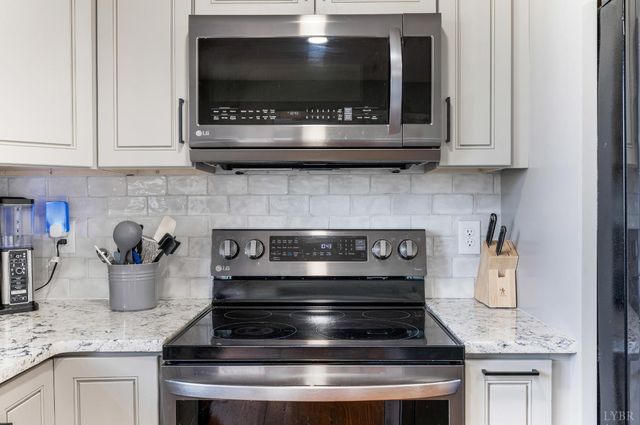 939 Alum Springs Road, Forest, VA 24551