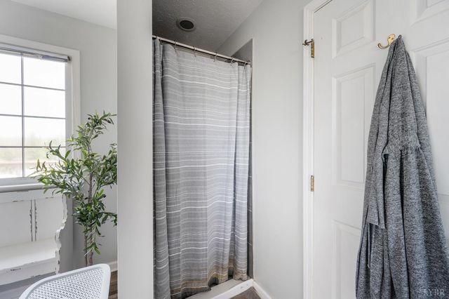 939 Alum Springs Road, Forest, VA 24551