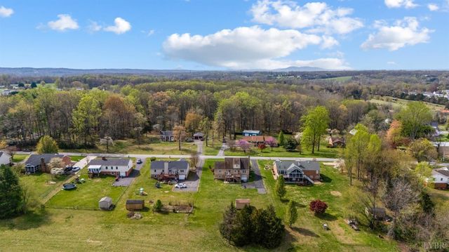 939 Alum Springs Road, Forest, VA 24551