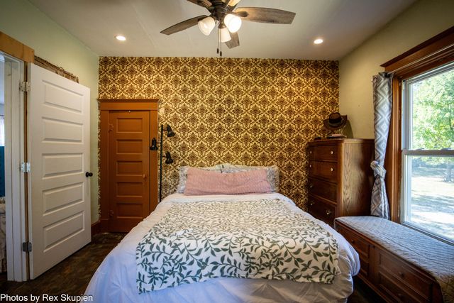 11664 N Gordon Avenue, Bitely, MI 49309