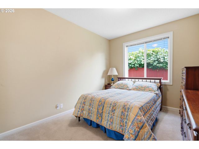 1385 Ne 12TH Ave, Canby, OR 97013
