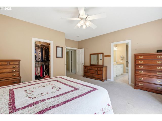 1385 Ne 12TH Ave, Canby, OR 97013