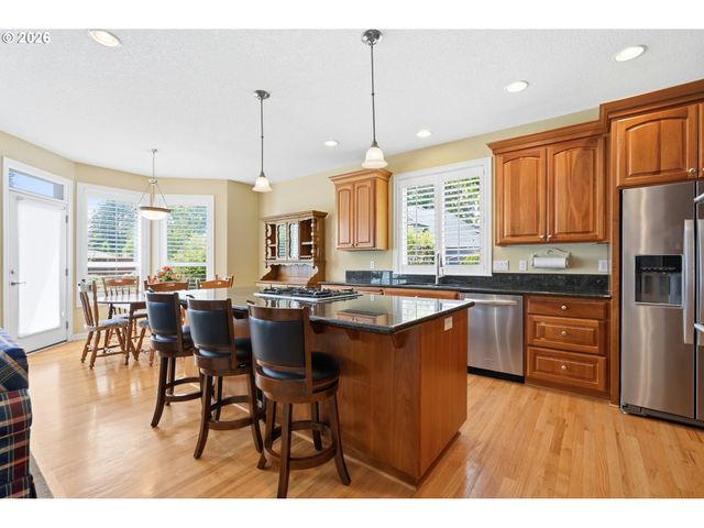 1385 Ne 12TH Ave, Canby, OR 97013