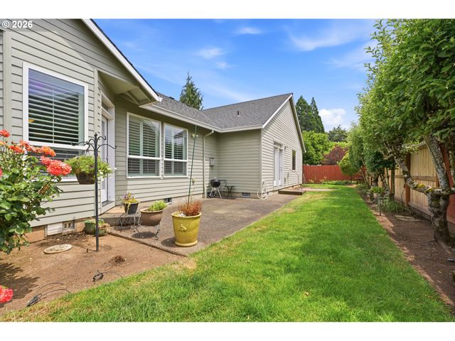 1385 Ne 12TH Ave, Canby, OR 97013