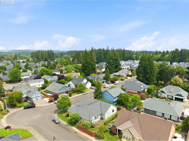 1385 Ne 12TH Ave, Canby, OR 97013
