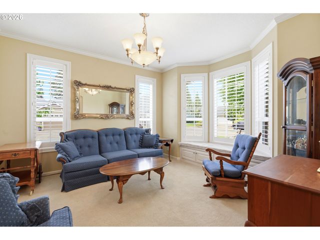 1385 Ne 12TH Ave, Canby, OR 97013