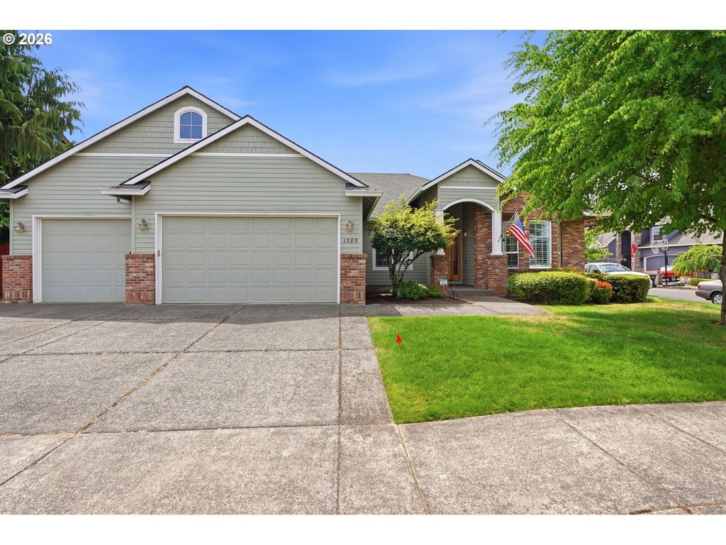 1385 Ne 12TH Ave, Canby, OR 97013