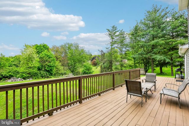 440 VALLEY VIEW DR, Hanover, PA 17331