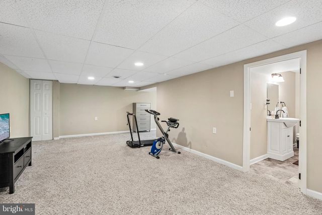 440 VALLEY VIEW DR, Hanover, PA 17331