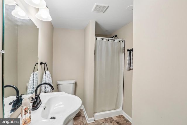 440 VALLEY VIEW DR, Hanover, PA 17331