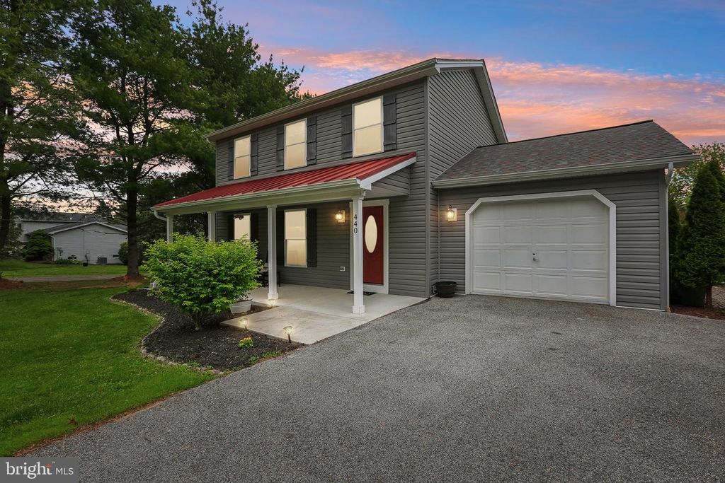 440 VALLEY VIEW DR, Hanover, PA 17331