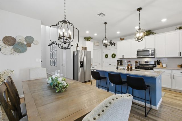 431 Dipprey LN, Georgetown, TX 78628