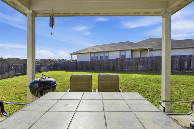 431 Dipprey LN, Georgetown, TX 78628