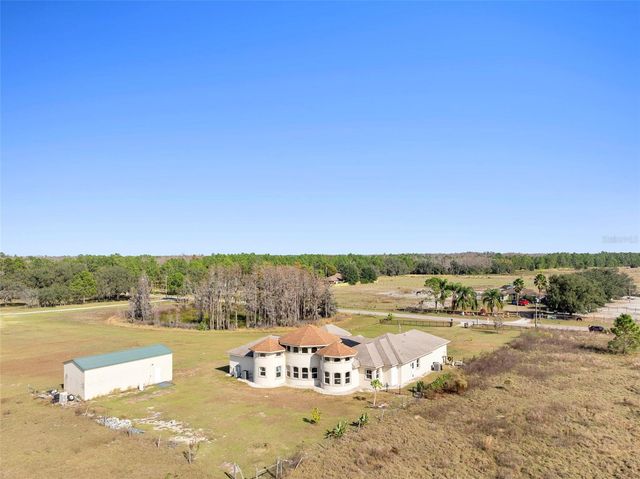 13023 SWEET HILL ROAD, Polk City, FL 33868