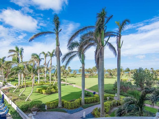 4021 Gulf Shore BLVD N 403, Naples, FL 34103