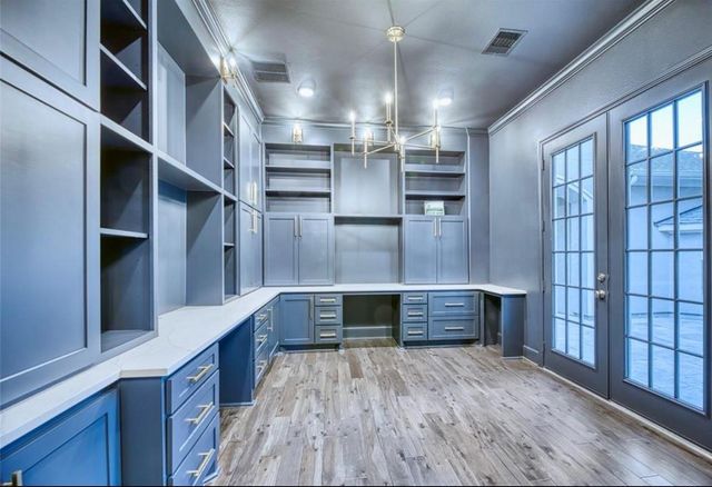 12821 N Palomino Lake Circle, Cypress, TX 77429