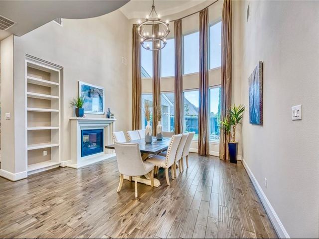 12821 N Palomino Lake Circle, Cypress, TX 77429